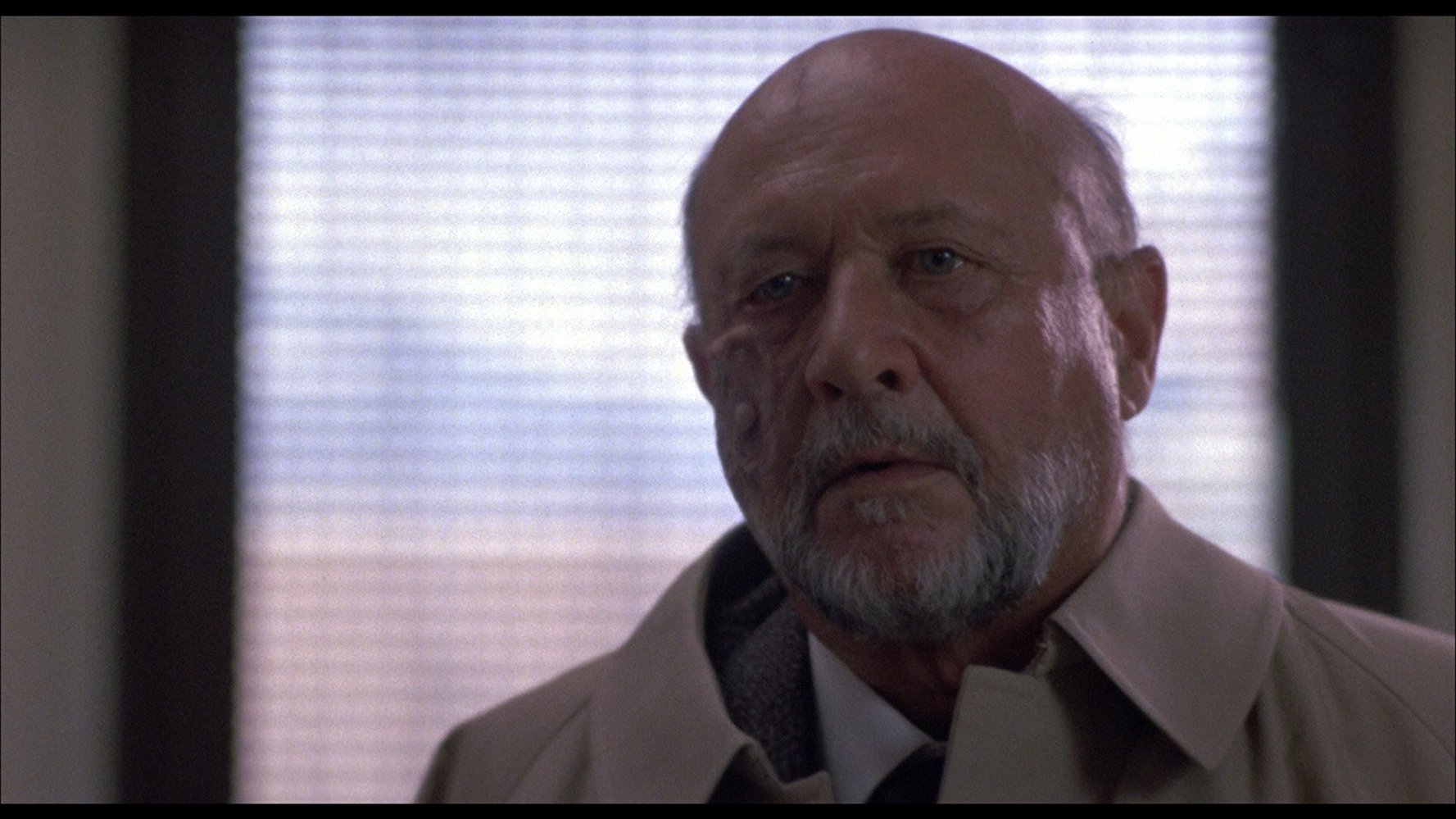 Dr. Sam Loomis