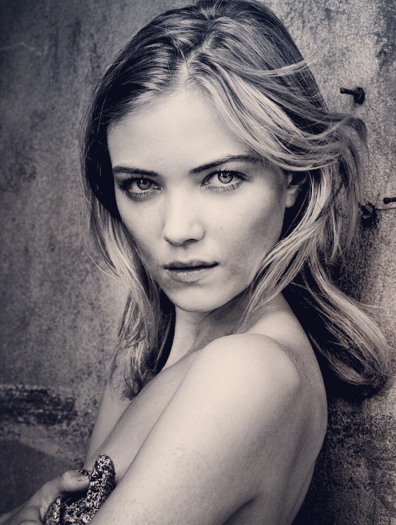 Laura Dale