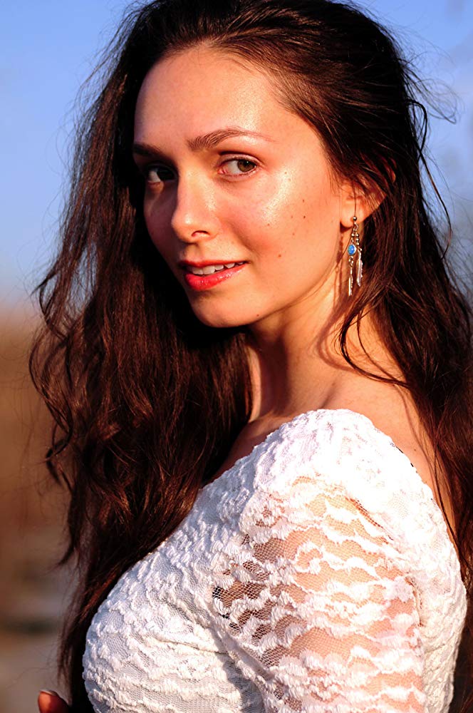 Angelica Olson