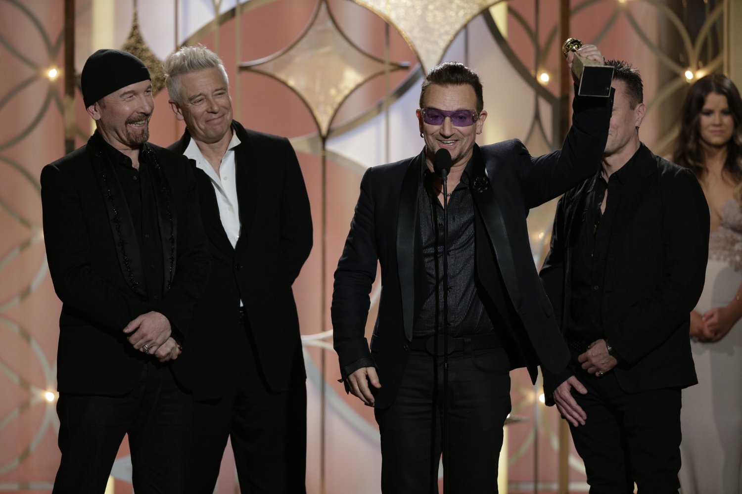 U2