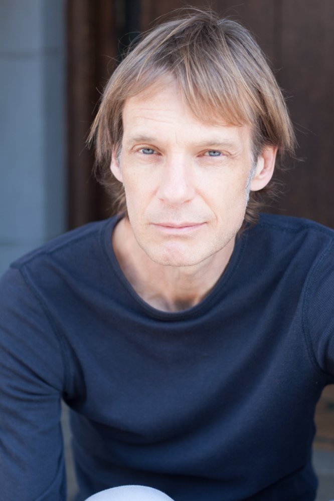 Alistair Steel