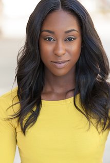 Rachelle Neal