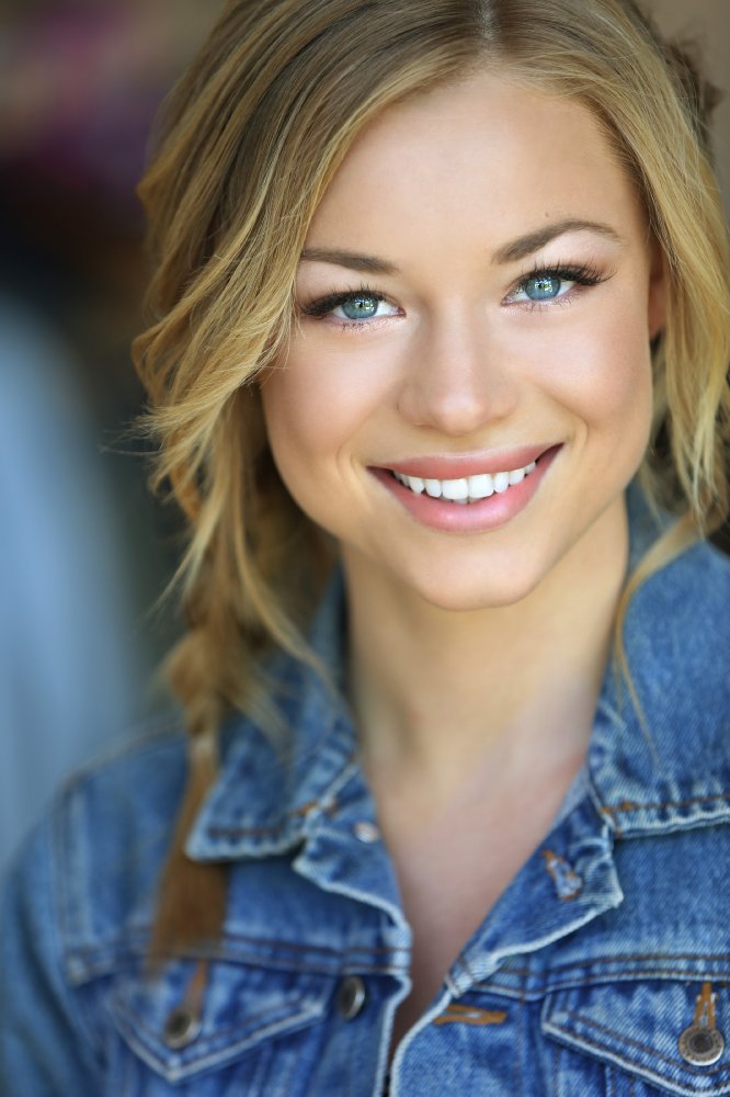 Nikki Leigh