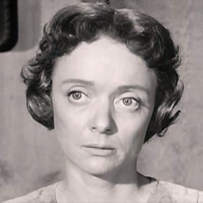 Lily Leighton, Lucy Morrow