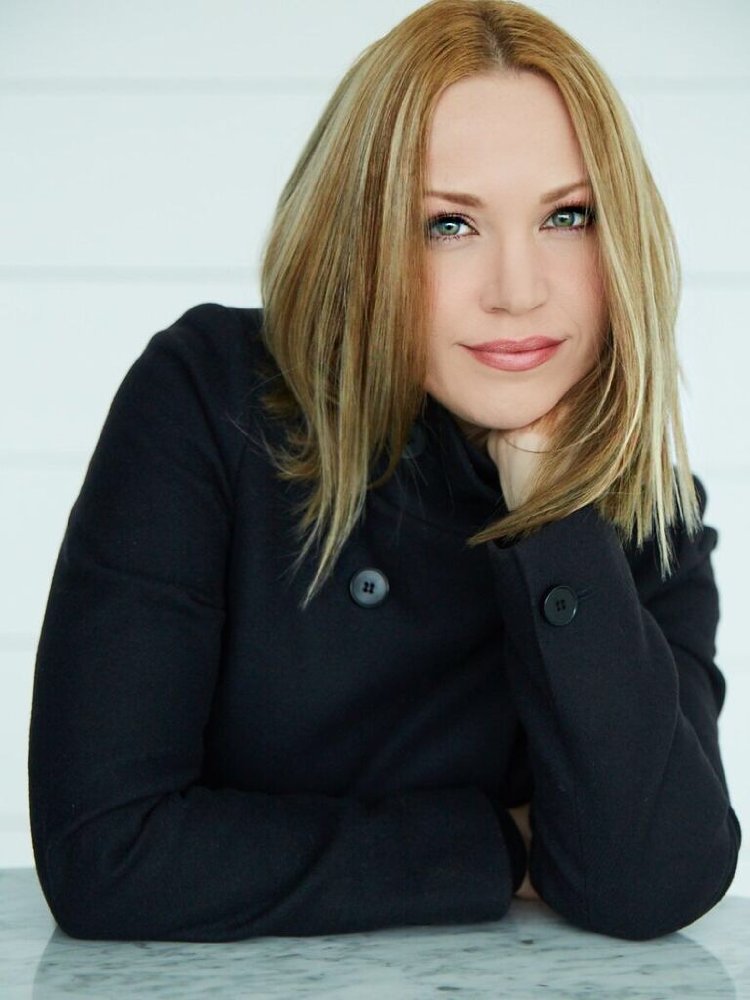 Adrienne Frantz