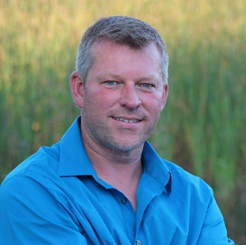 Chris Renaud